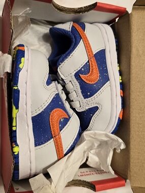 Nike 3c Baby Toddler Dunk Low sneakers in the Photon Dust Blue White Orange